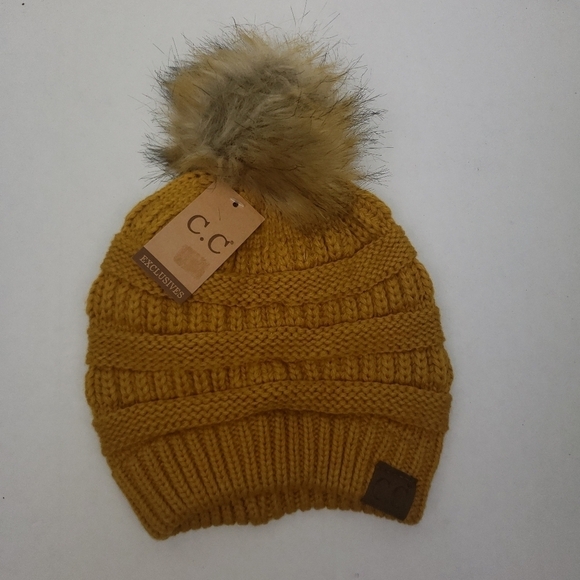 NWT C.C The Original Beanie Mustard With Pom pom - Picture 2 of 5